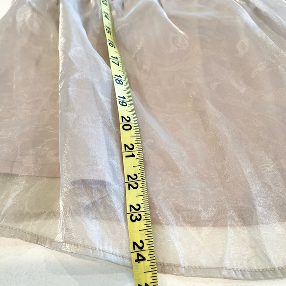 Altar'd State Romantic Feminine Metallic Gold Puff Sleeve Babydoll Blouse Large - Picture 7 of 8